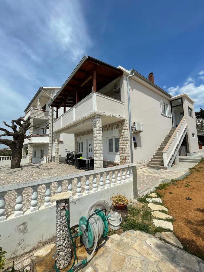 House Stojakovic Banjol Exterior photo