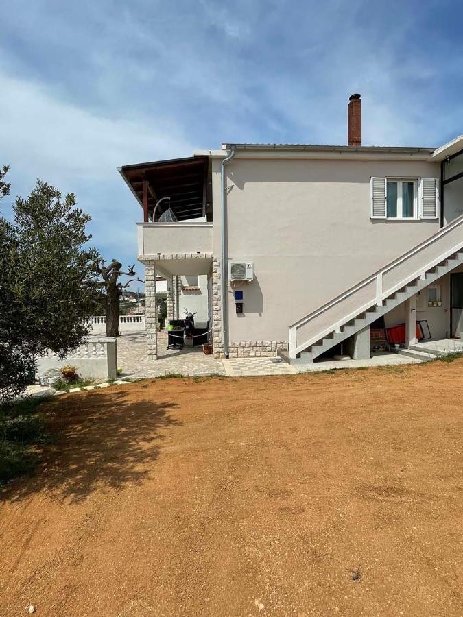 House Stojakovic Banjol Exterior photo